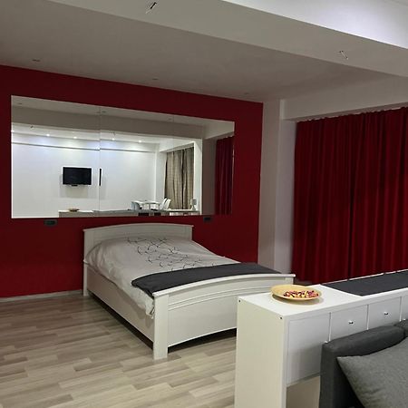 Aparthotel Jolie Galaţi Dış mekan fotoğraf