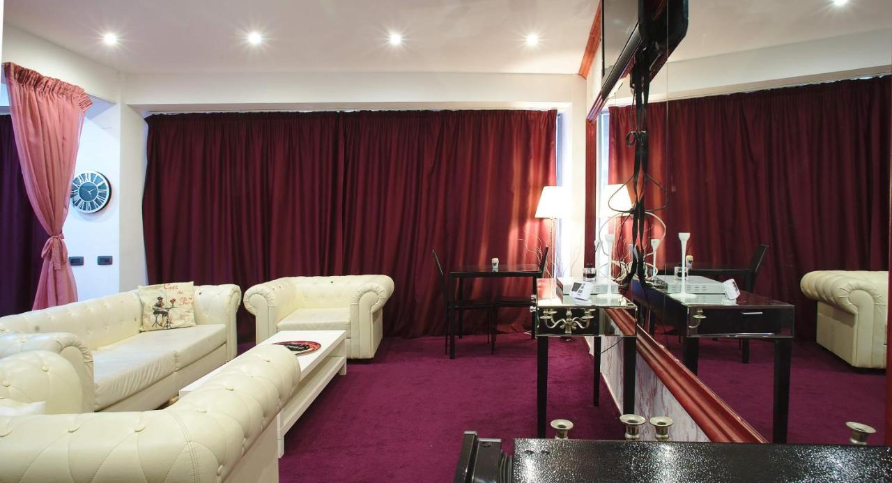 Aparthotel Jolie Galaţi Dış mekan fotoğraf